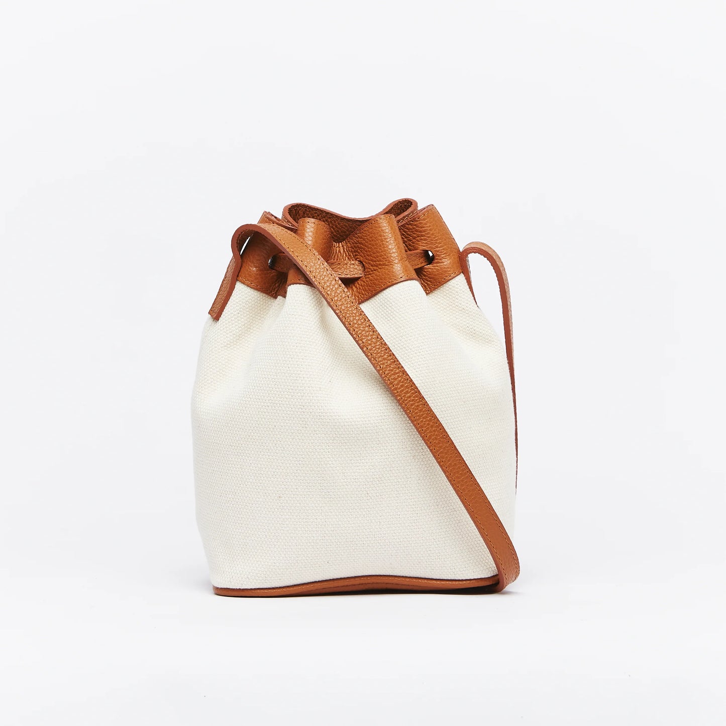 Atuel Bucket Bag