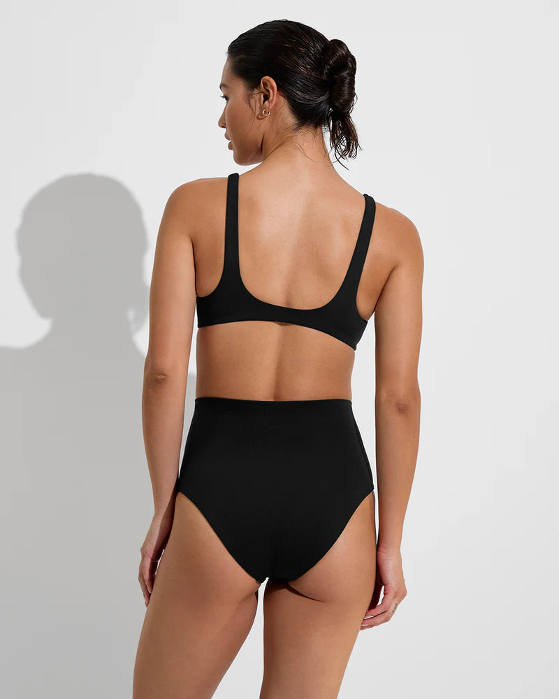 Plunge Top