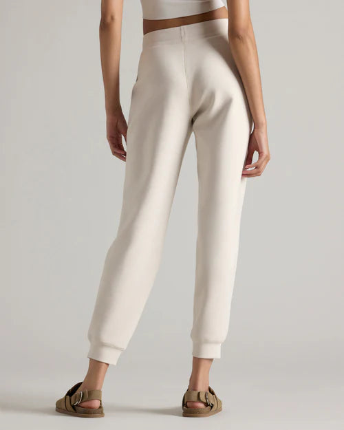 DreamGlow™ Jogger
